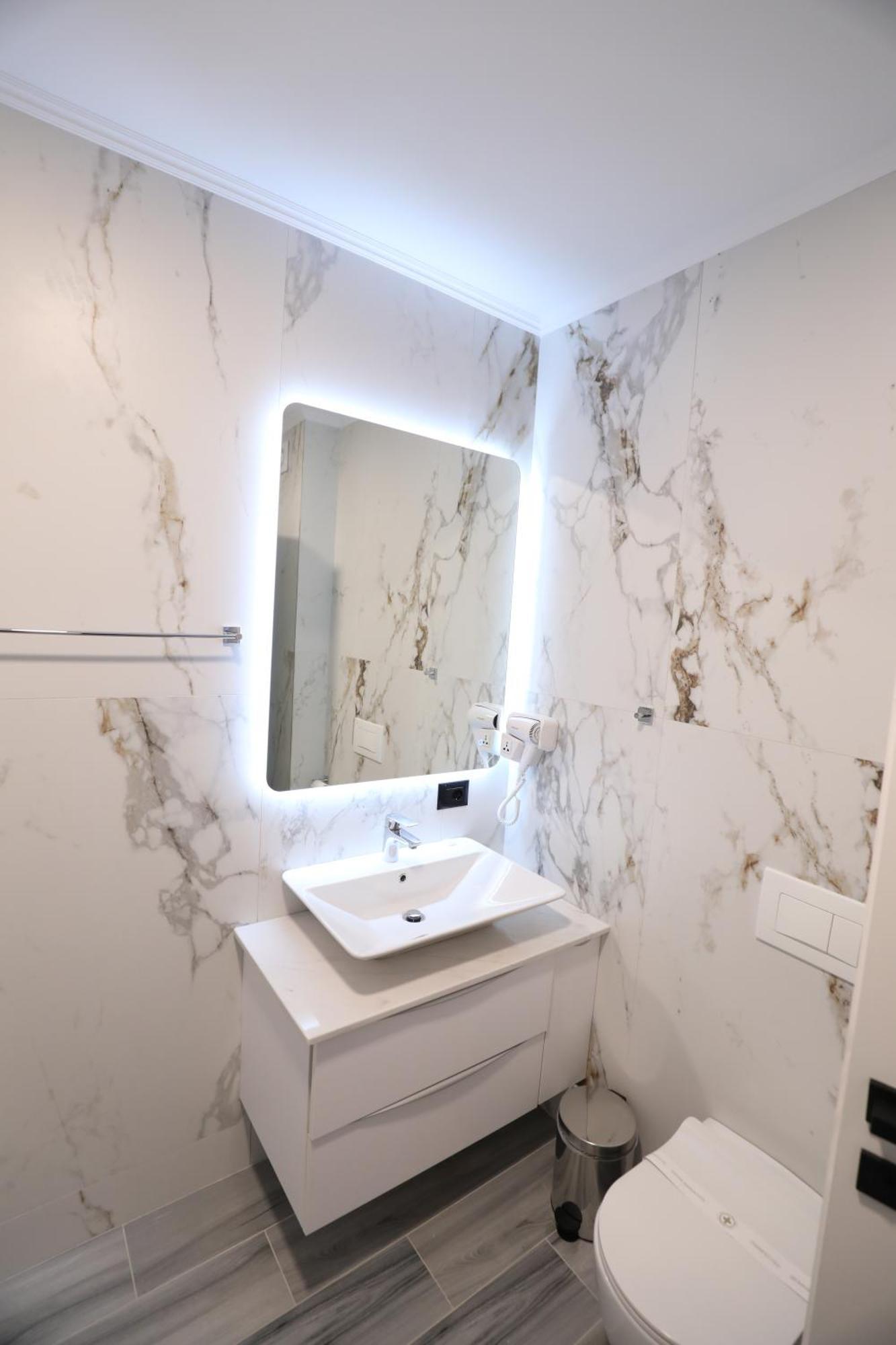 Dallga Suites Tushemisht Esterno foto