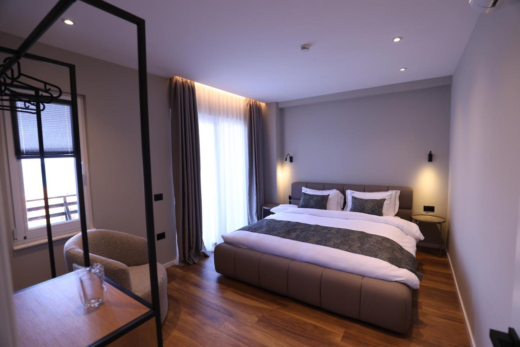 Dallga Suites Tushemisht Esterno foto